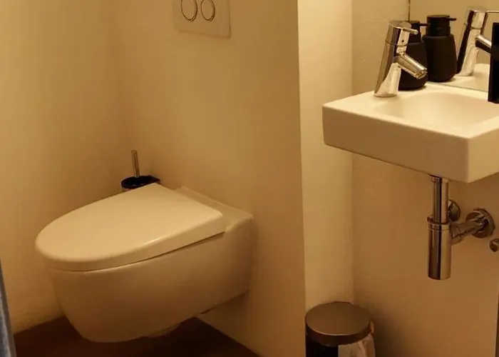 בית נופש Mit Baukulturpreis In Der Suedeifel - Traenk